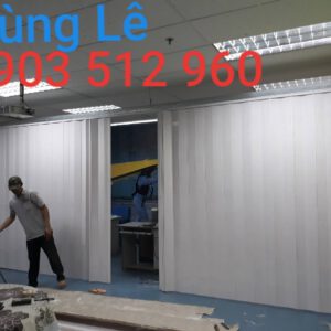 cua nhua xep kho lon 1