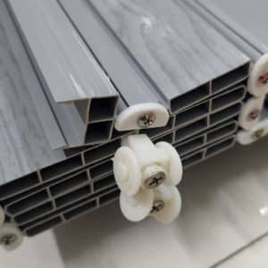 Cửa Xếp Nhựa Màu Xám Đẹp ,Bền ,Giá Rẻ | Lựa Chọn Tối Ưu Cho Mọi Không Gian Sống. 27 z5631900366423 d22cdcc5fb814ae3ae7116410c99aa1e